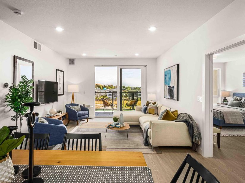 500 Somi Ct 404, Hayward CA 94544