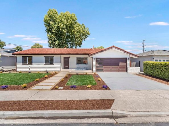 7832 Gardella Dr, Dublin CA 94568