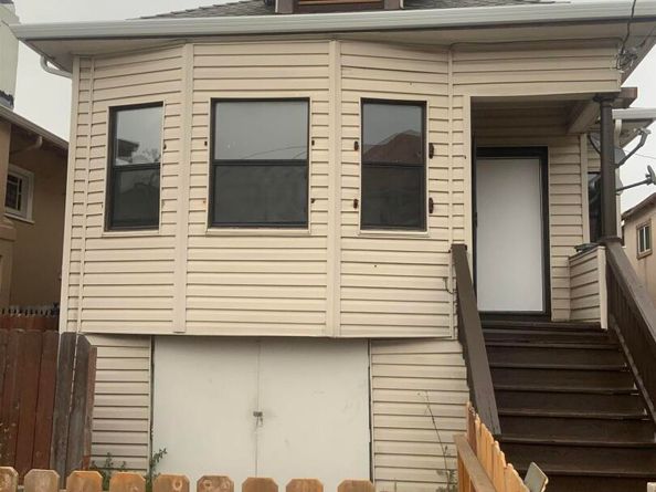 2606 E 20Th St, Oakland CA 94601