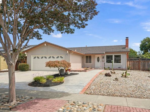 36294 Darvon St, Newark CA 94560