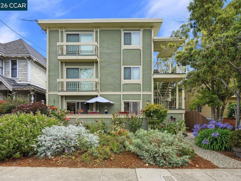 2115 Central 5, Alameda CA 94501