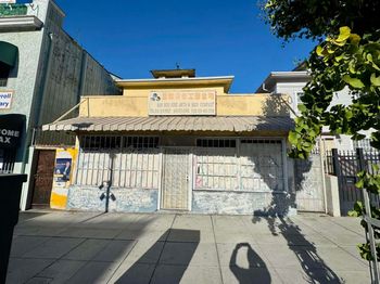 220 International Blvd