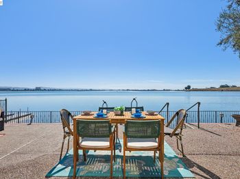 1312 Eastshore Dr