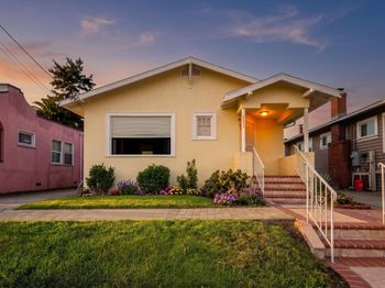 1643 68th Ave.