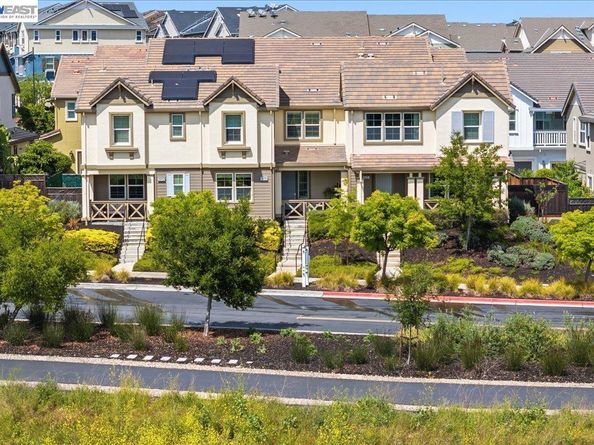 6916 Stags Leap Ln, Dublin CA 94568