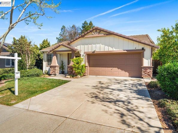 1727 Sutter St, Livermore CA 94551