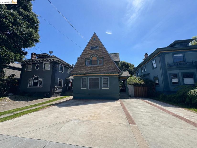 533 31st Street, Oakland CA 94609