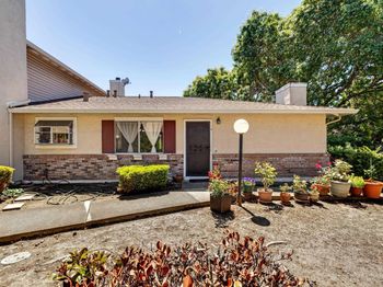 2567 El Portal Dr