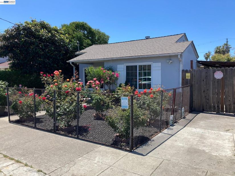 6631 Lucille St, Oakland CA 94621