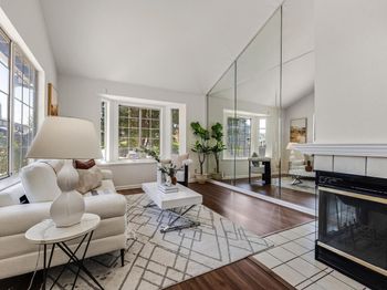 5457 Giuffrida Ct