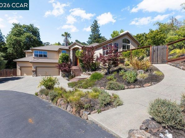 20 Monte Crest Ct, Walnut Creek CA 94595