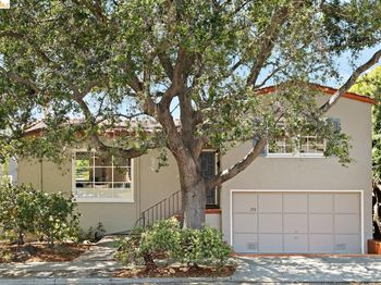 211 San Carlos Ave