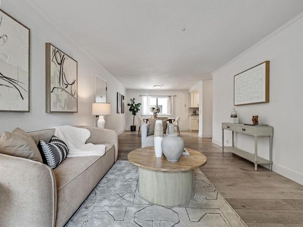 1070 Mercedes Ave 16, Los Altos CA 94022