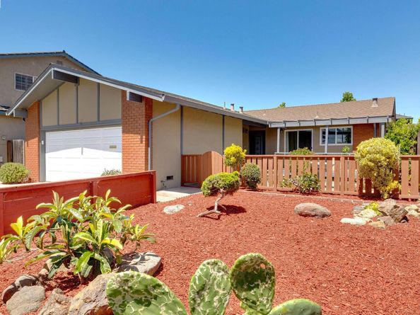 1017 Island Dr, Alameda CA 94502