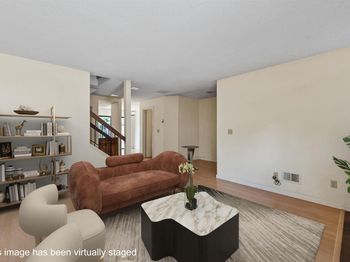3874 Burton Common
