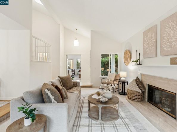 53 Paso Nogal Ct., Pleasant Hill CA 94523