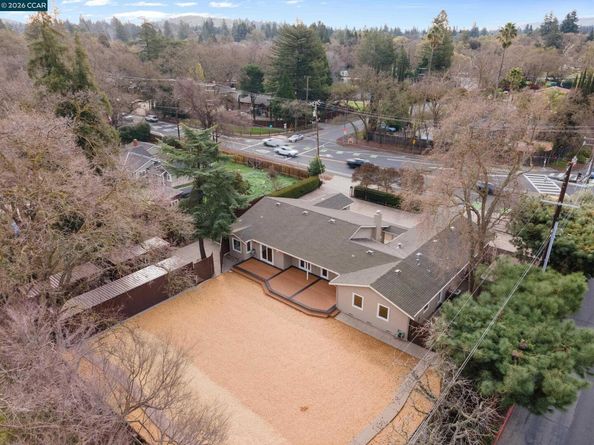 484 Diablo Rd, Danville CA 94526
