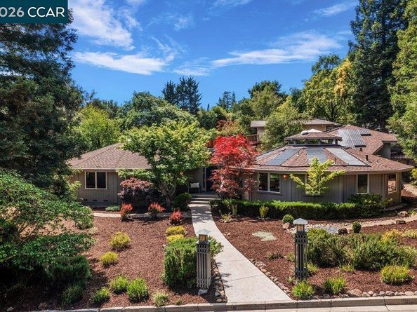 74 Bates Boulevard, Orinda CA 94563