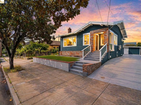 5521 Fremont St, Oakland CA 94608