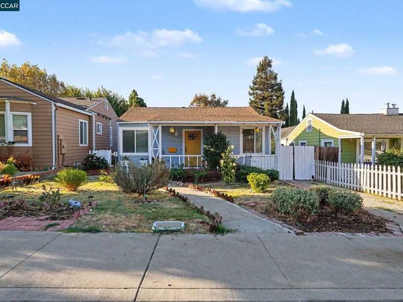 2214 Pacheco Blvd, Martinez CA 94553