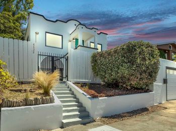 4628 Congress Ave