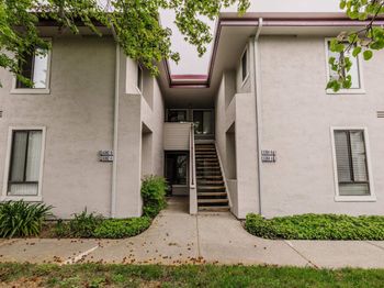 6382 Buena Vista Dr