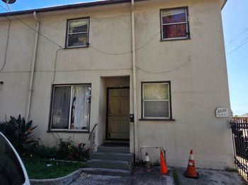 10419 San Leandro St