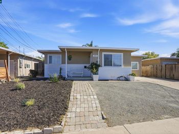 2828 Hilltop