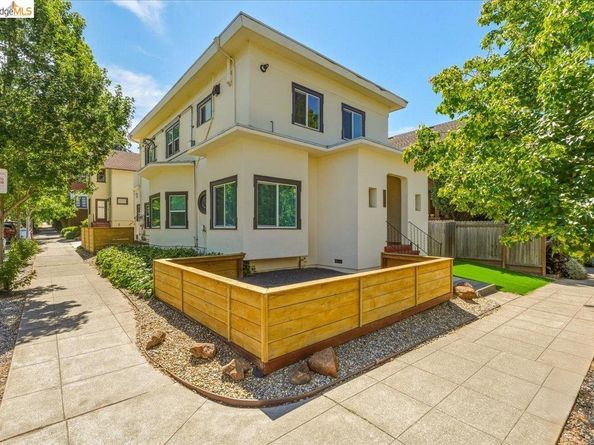 2529 Ellsworth St, Berkeley CA 94704