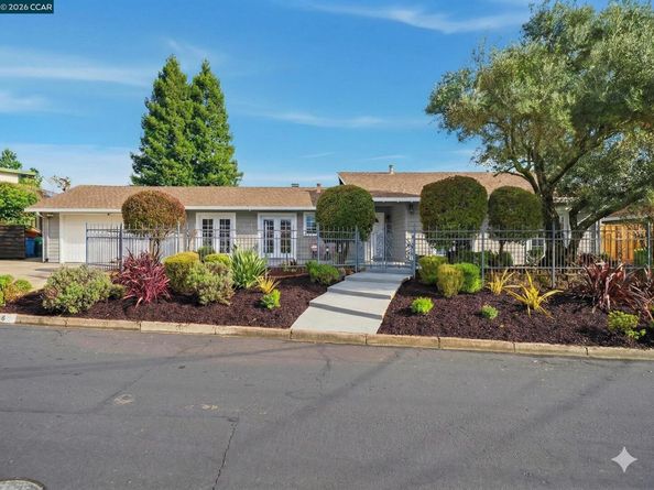 56 Bates Blvd, Orinda CA 94563