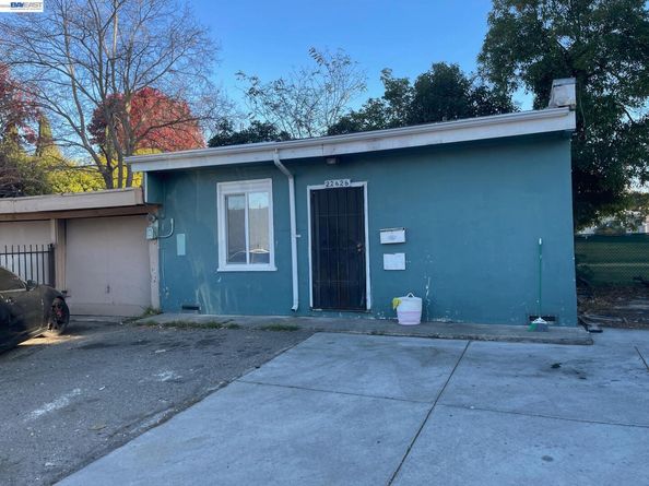 22622 2nd Street, Hayward CA 94541
