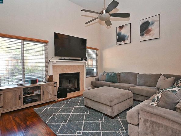 2514 Fern Leaf Ln, Martinez CA 94553