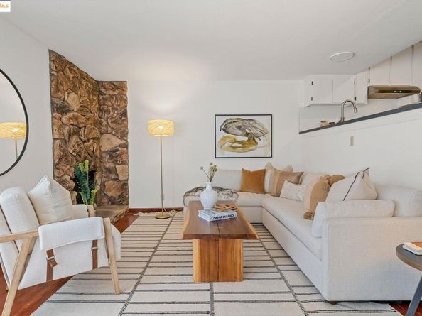 3501 35Th Ave 2, Oakland CA 94619