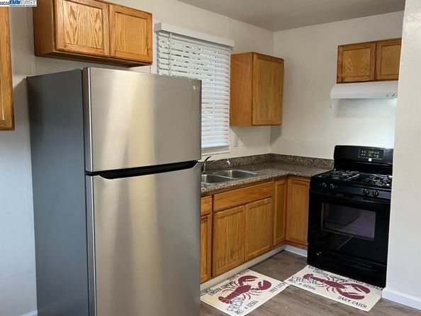 1317 83Rd Ave, Oakland CA 94621