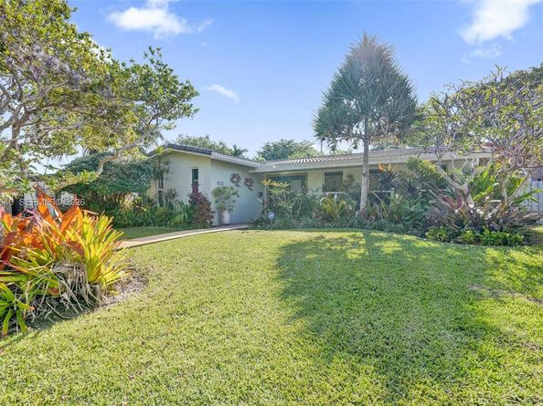 838 Johnson St, Hollywood FL 33019