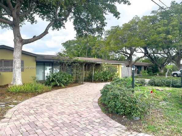 4401 NE 15th Ter, Oakland Park FL 33334
