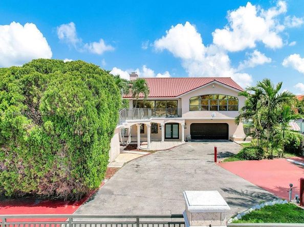 9291 SW 36th St, Miami FL 33165