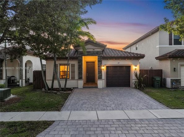 729 SE 34th Ave, Homestead FL 33033