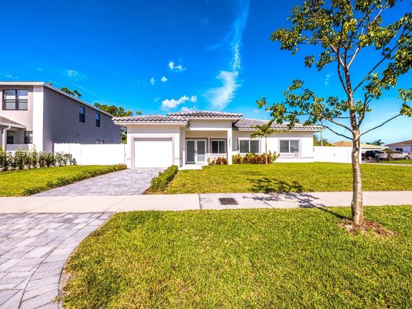 Undisclosed Address #A11917425, Naranja FL 33032