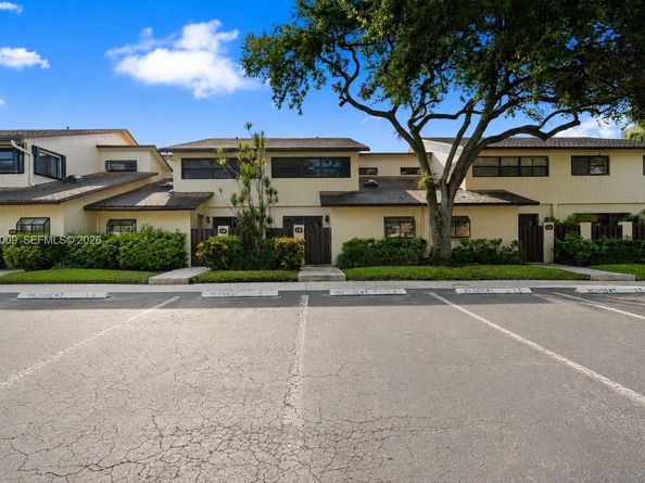 7640 NW 79th Ave L6, Tamarac FL 33321