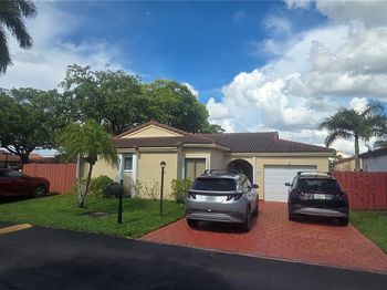509 SW 87th Pl