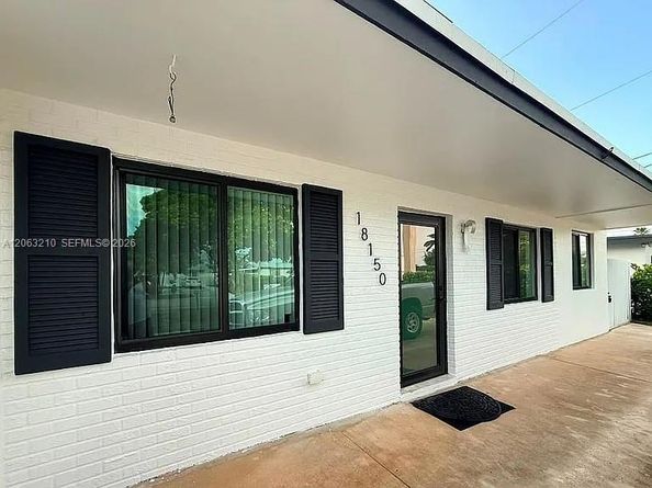 18150 NW 82nd Ave, Hialeah FL 33015