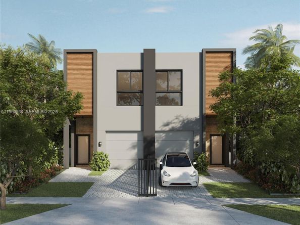 2768 SW 33rd Ave, Miami FL 33133