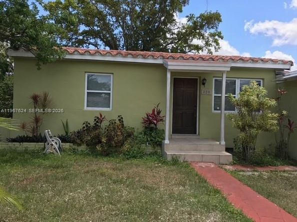 320 NW 132nd St, North Miami FL 33168
