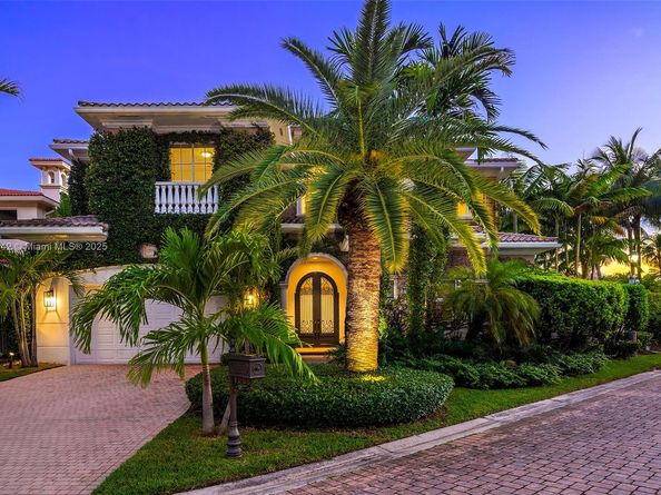 1295 Hatteras Ln, Hollywood FL 33019