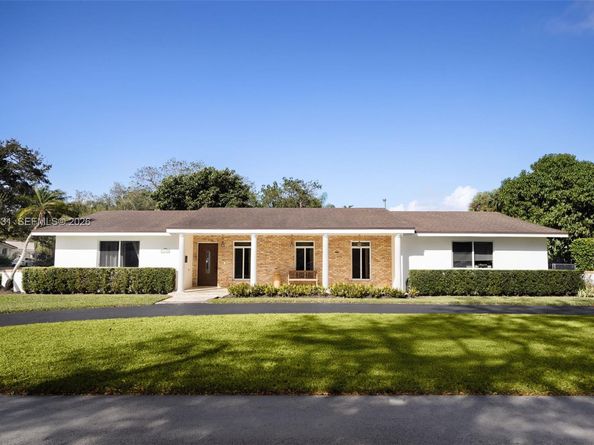 15700 SW 77th Ct, Palmetto Bay FL 33157