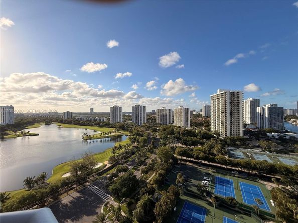 20185 E Country Club Dr 1907, Aventura FL 33180