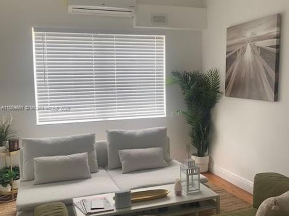 830 10th St 1, Miami Beach FL 33139