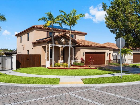 160 SE 23rd Ter, Homestead FL 33033