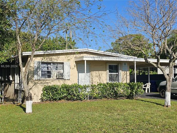 155 NW 30th Ter, Fort Lauderdale FL 33311